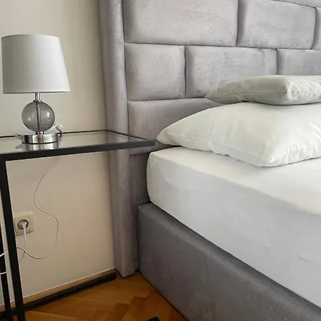 Vip Apartment *