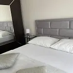 Vip Split